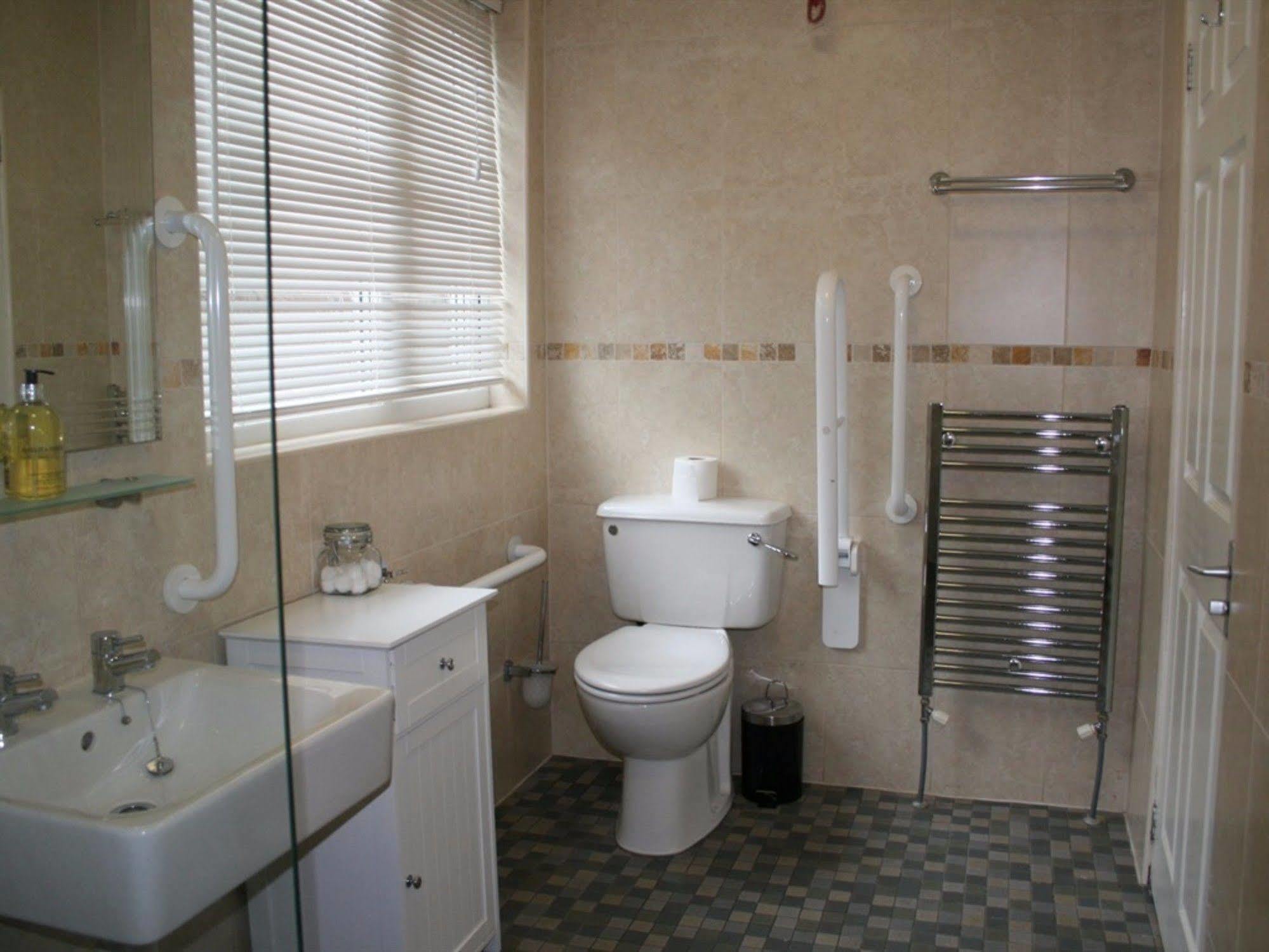 The Manor Guest House 요크 외부 사진